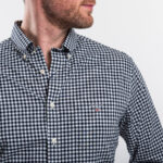 Gant férfi hosszú ujjú ing, fekete kockás, 100% pamut - Thumbnail Image 3