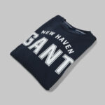 Gant férfi pulóver, sötétkék, feliratos - Thumbnail Image 3